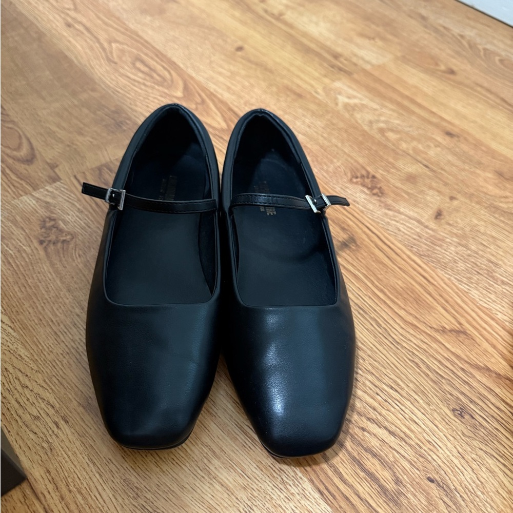 Black Mary Jane Flats